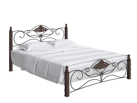 Двуспальная кровать Garda 2R - Кровать из массива березы с фигурной металлической решеткой.